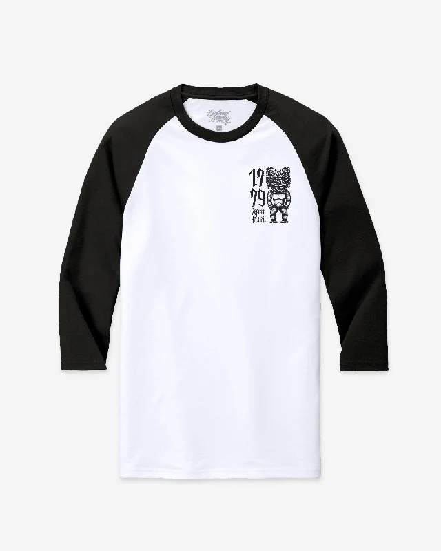 TOO Kū Raglan