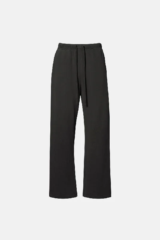 CORE STRAIGHT LEG SWEATPANT