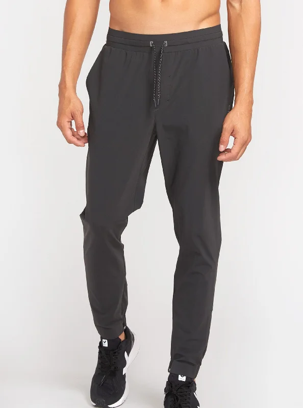 ALRN N.B.P Tech Jogger - Black