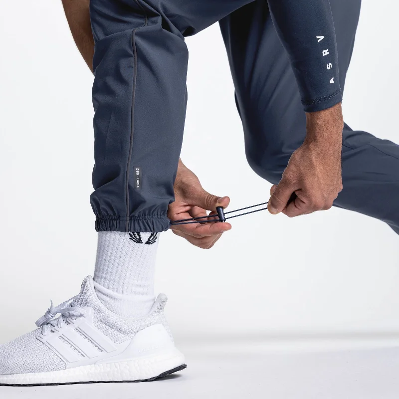 0494. Ultralight Reflective Relaxed Fit Track Pant - Navy