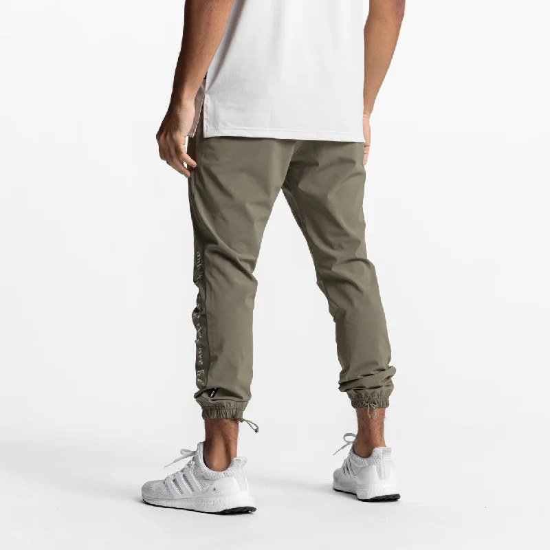 0494. Ultralight ""Patch Logo"" Relaxed Fit Track Pant - Faded Olive