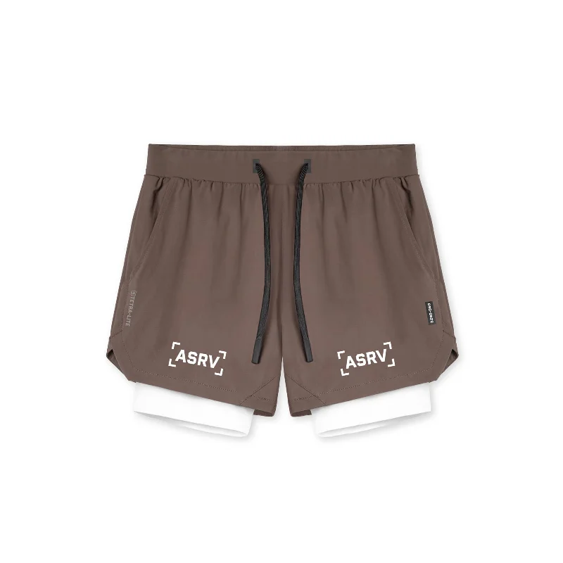 0622. TETRA-LITE™ 5"" Liner Short - Deep Taupe/White