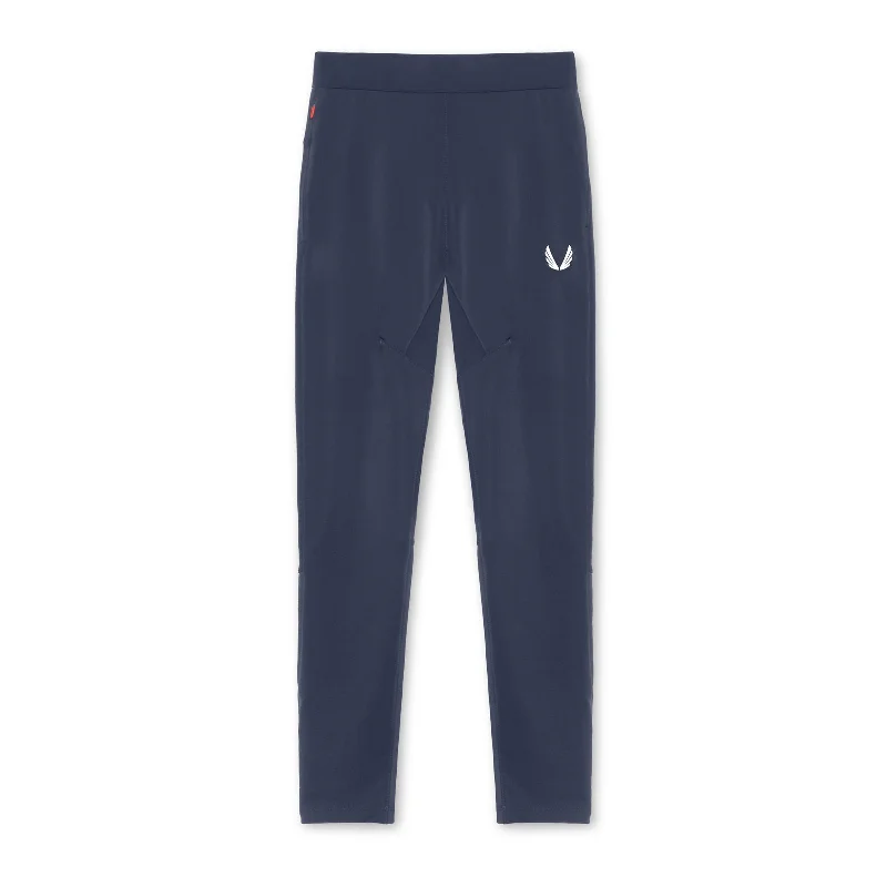 0694. Thermal Hybrid Jogger - Navy