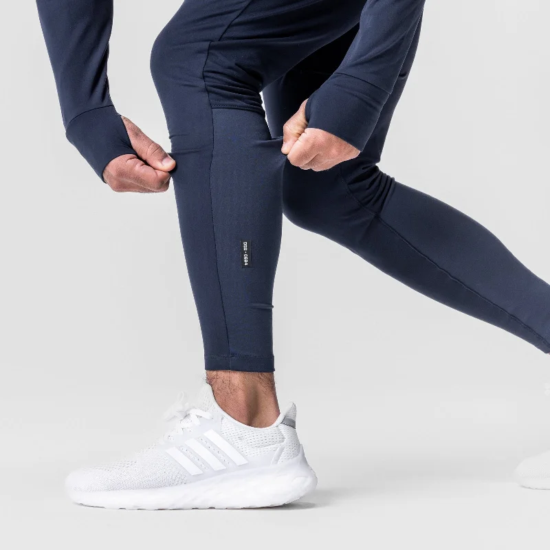 0694. Thermal Hybrid Jogger - Navy